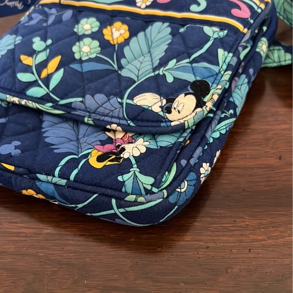 Vera Bradley Disney Mini Hipster Crossbody - Picture 4 of 9